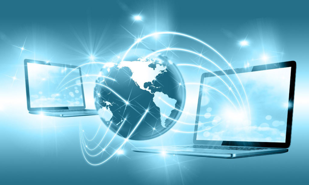 地球規模でノートパソコンにつながっている